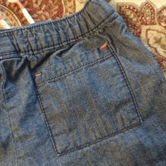 Size 18 months OshKosh baby girl shorts - Picture 5 of 11